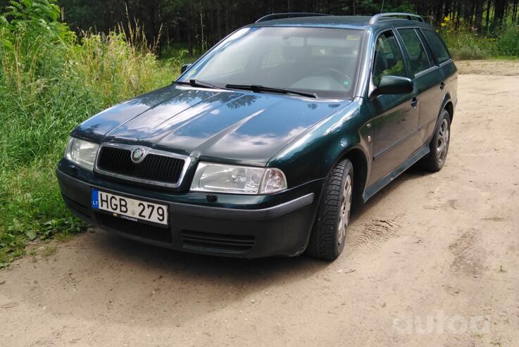 Skoda Octavia 1 generation [restyling] Combi wagon 5-doors