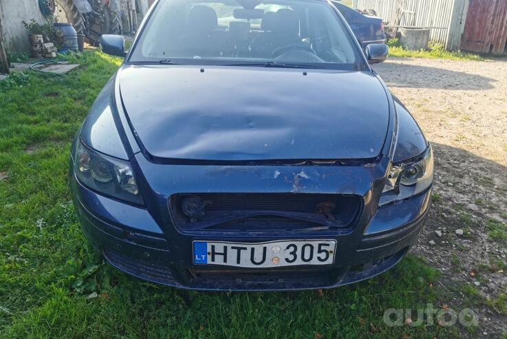 Volvo S40 2 generation Sedan