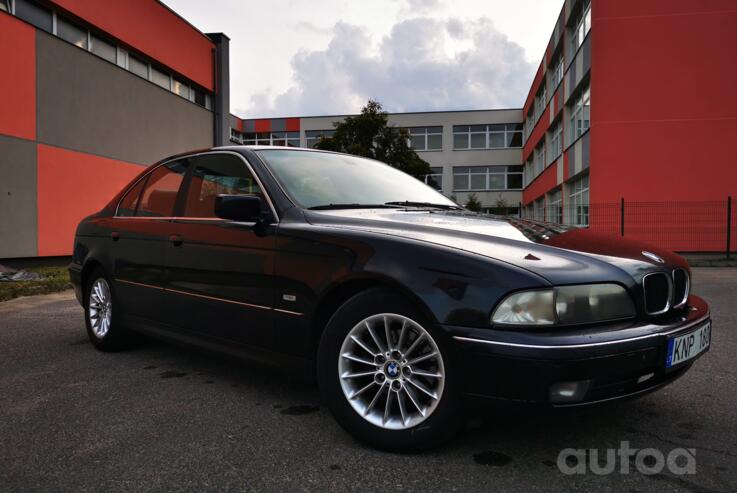 BMW 5 Series E39 Sedan 4-doors