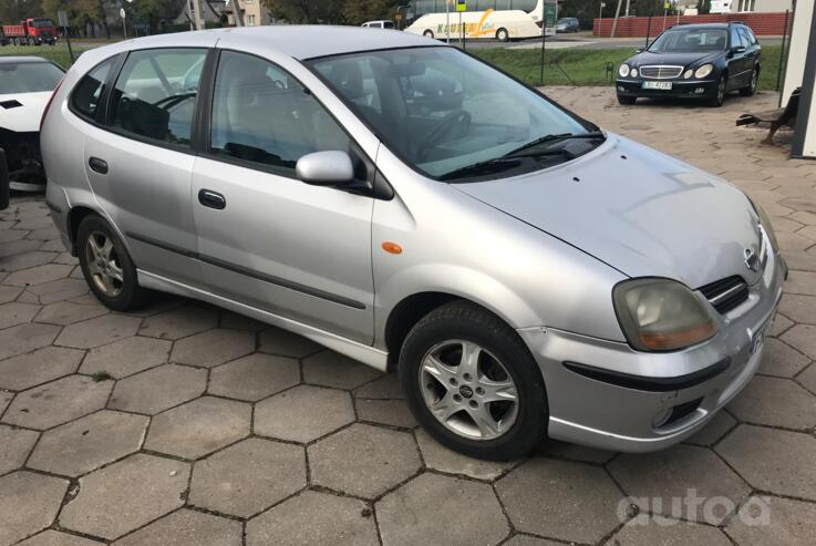 Nissan Almera Tino 1 generation [restyling]