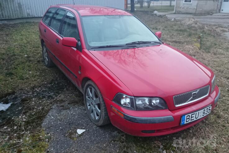Volvo V40 1 generation [2th restyling] wagon