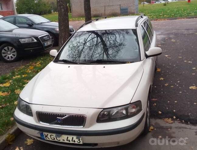 Volvo V70 2 generation R wagon 5-doors