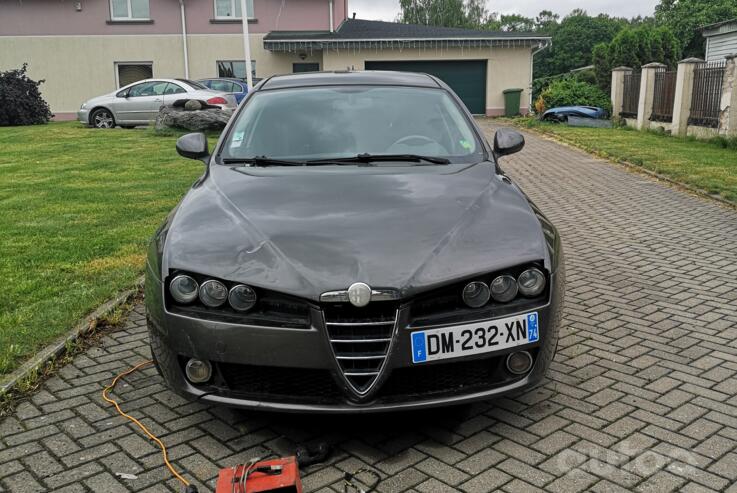 Alfa Romeo 159 1 generation Sportwagon wagon