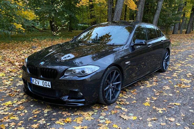 BMW 5 Series F07/F10/F11 Sedan