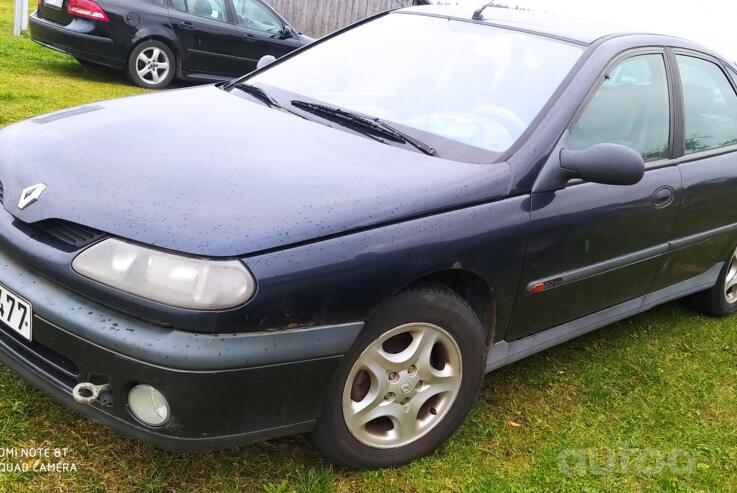 Renault Laguna 1 generation Liftback