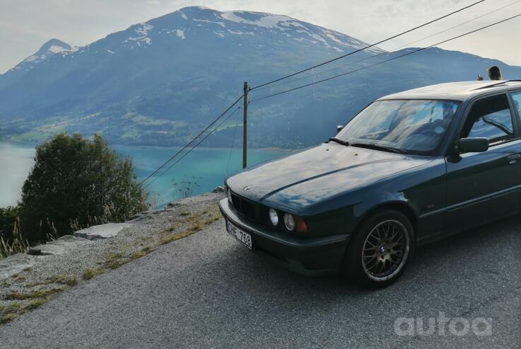 BMW 5 Series E34 Touring wagon