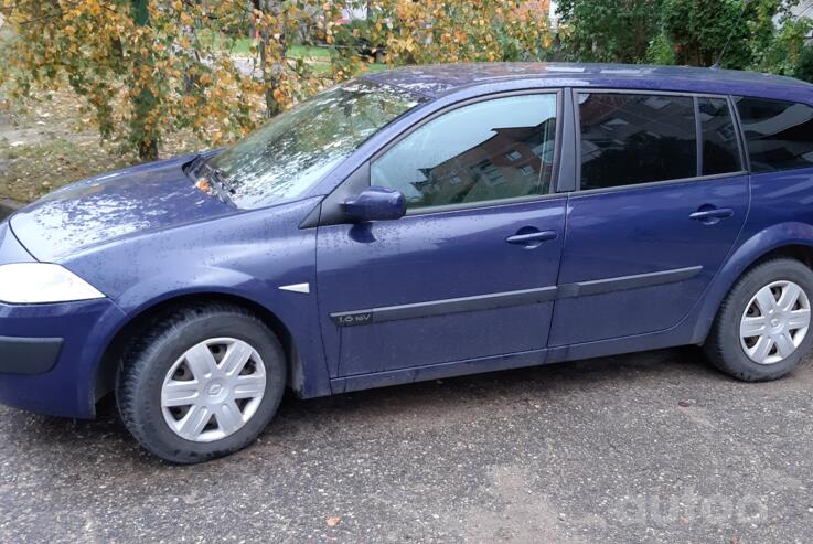 Renault Megane 2 generation Sedan