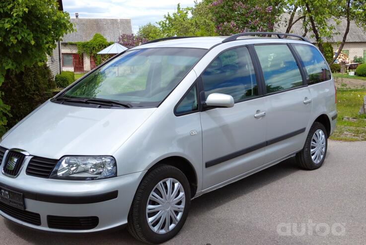 SEAT Alhambra 1 generation [restyling] Minivan