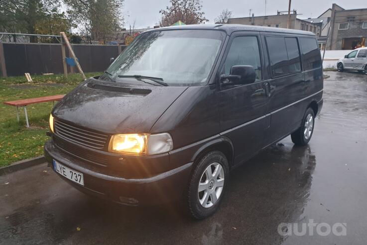 Volkswagen Caravelle T4 Minivan