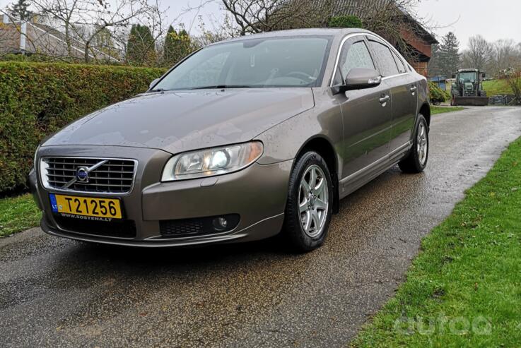Volvo S80 2 generation Sedan