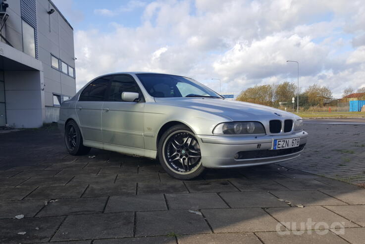 BMW 5 Series E39 [restyling] Sedan