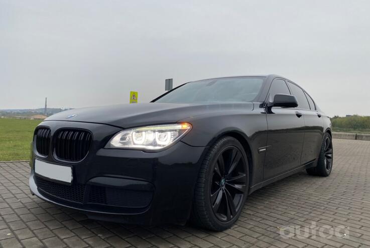 BMW 7 Series F01/F02 Sedan
