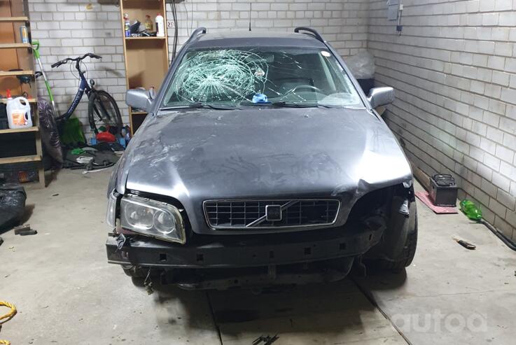 Volvo V40 1 generation [2th restyling] wagon