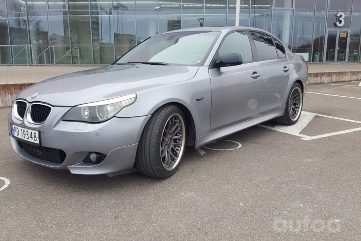 BMW 5 Series E60/E61 Sedan