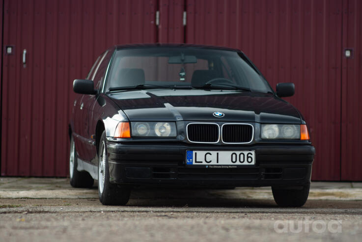 BMW 3 Series E36 Sedan