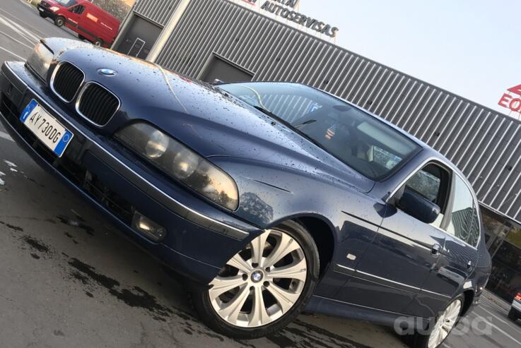 BMW 5 Series E39 Sedan 4-doors
