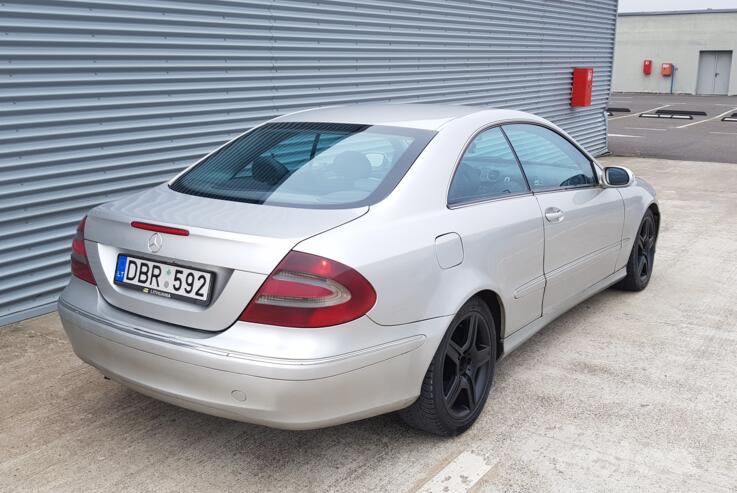 Mercedes-Benz CLK-Class C209 Coupe-Hardtop