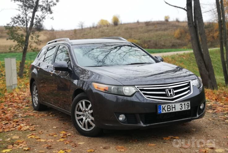 Honda Accord 8 generation Tourer wagon