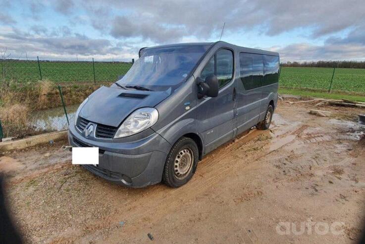 Renault Trafic 2 generation [restyling] Minivan