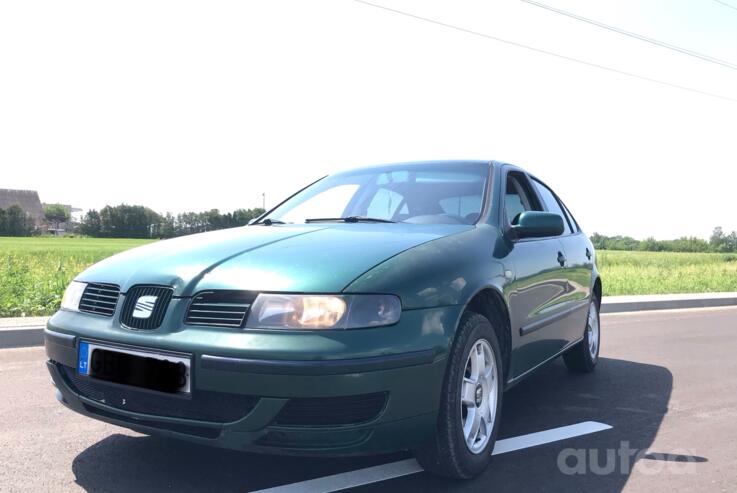 SEAT Leon 1 generation Hatchback