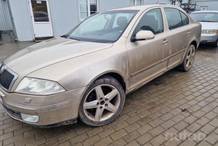 Skoda Octavia 2 generation Liftback 5-doors
