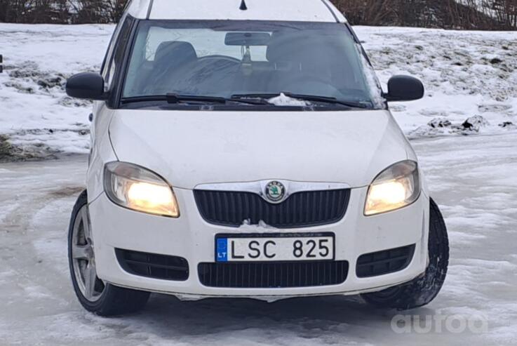 Skoda Praktik