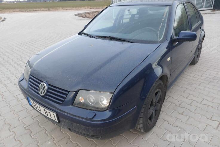 Volkswagen Bora 1 generation Sedan