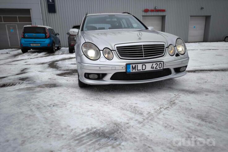 Mercedes-Benz E-Class W211/S211 wagon 5-doors