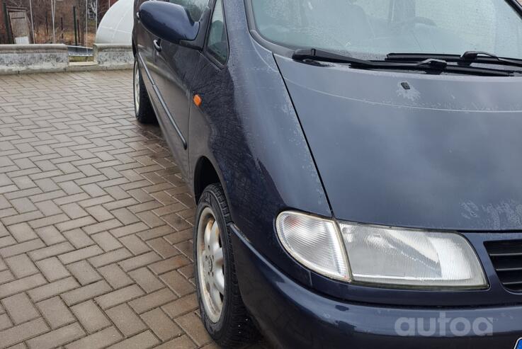 SEAT Alhambra 1 generation Minivan