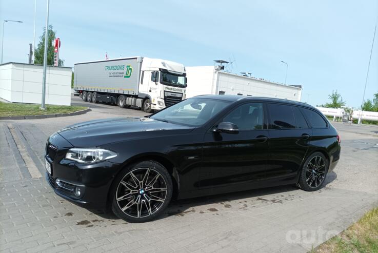 BMW 5 Series F07/F10/F11 [restyling] Touring wagon