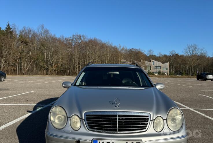 Mercedes-Benz E-Class W211/S211 wagon 5-doors