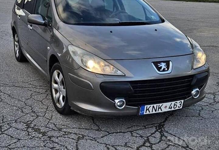 Peugeot 307 1 generation [restyling] Hatchback 5-doors