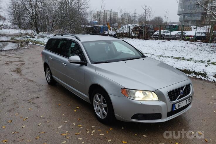 Volvo V70 3 generation wagon