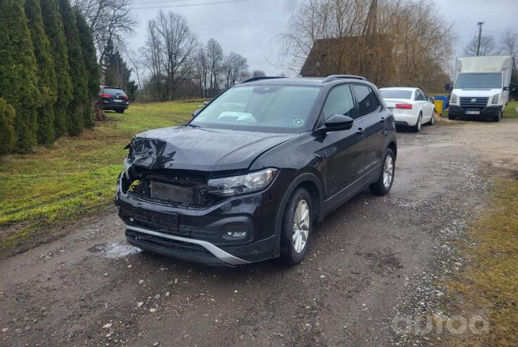 Volkswagen T-Cross 1 generation Crossover