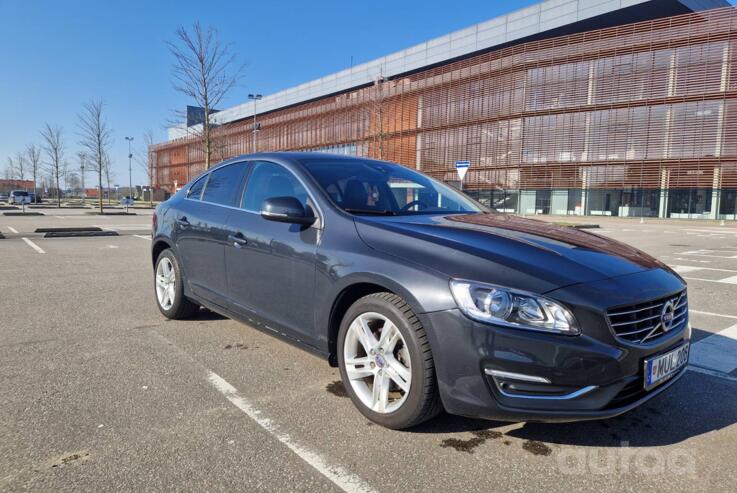 Volvo S60 2 generation [restyling] Sedan 4-doors