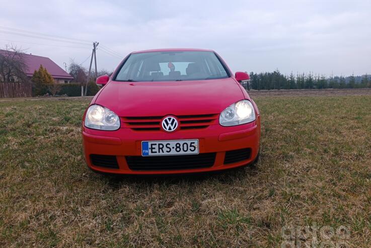 Volkswagen Golf 5 generation Hatchback 5-doors