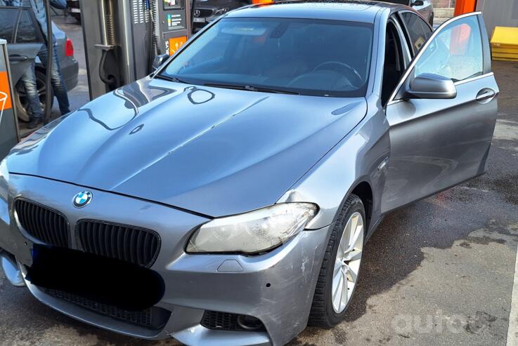BMW 5 Series F07/F10/F11 Sedan