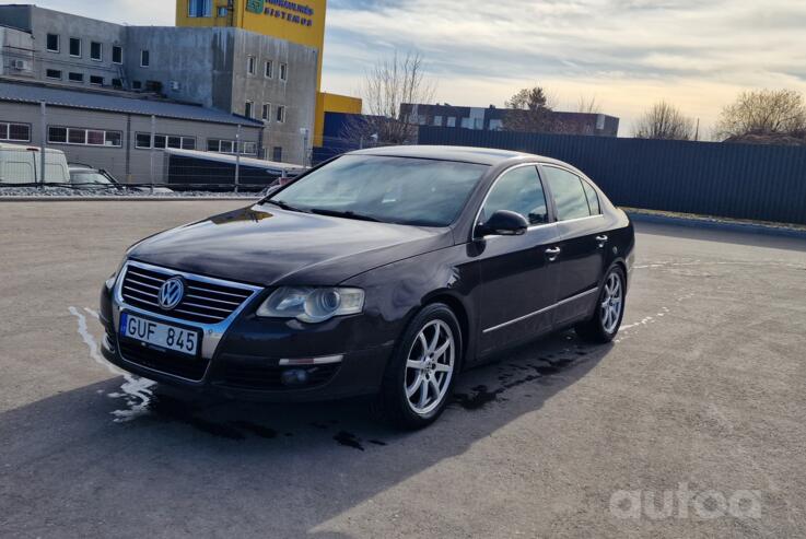 Volkswagen Passat B6 Sedan 4-doors