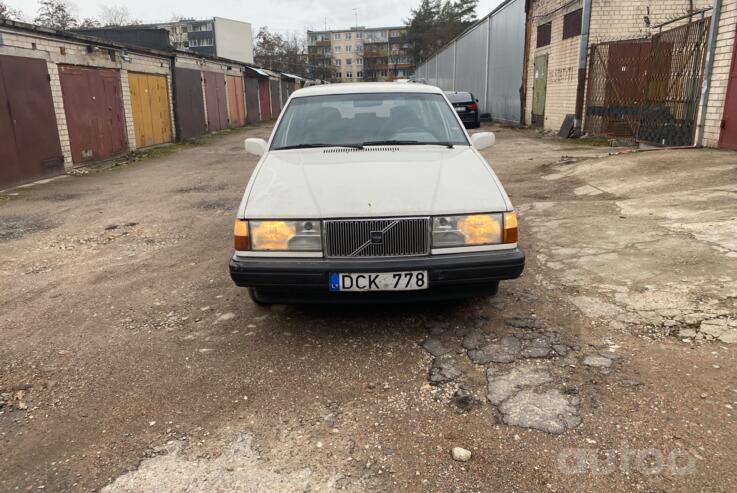 Volvo 940 1 generation wagon