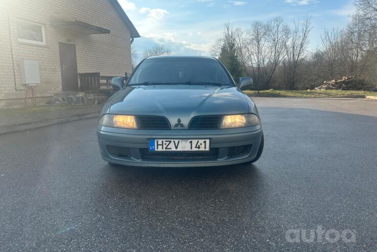 Mitsubishi Carisma 1 generation [restyling] Liftback