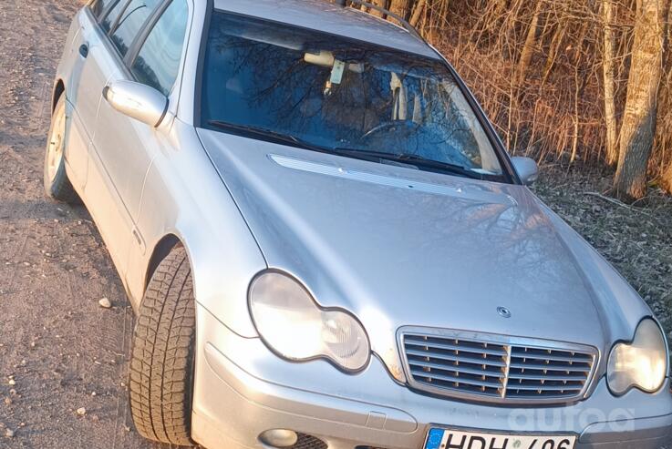 Mercedes-Benz C-Class W203/S203/CL203 wagon 5-doors