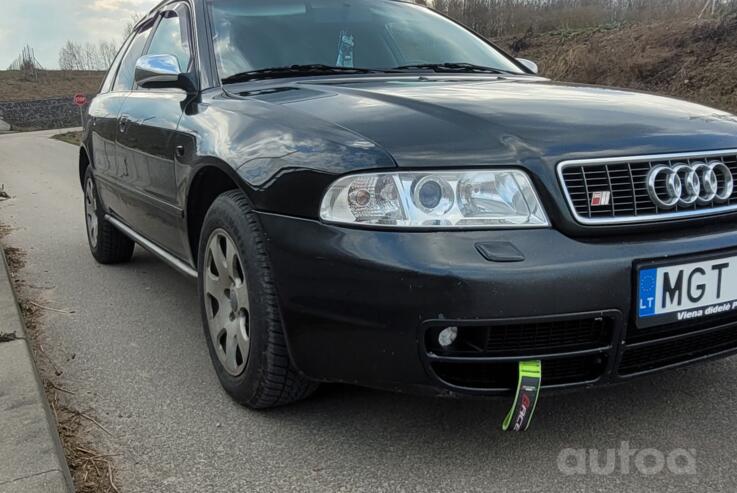 Audi A4 B5 Avant wagon 5-doors