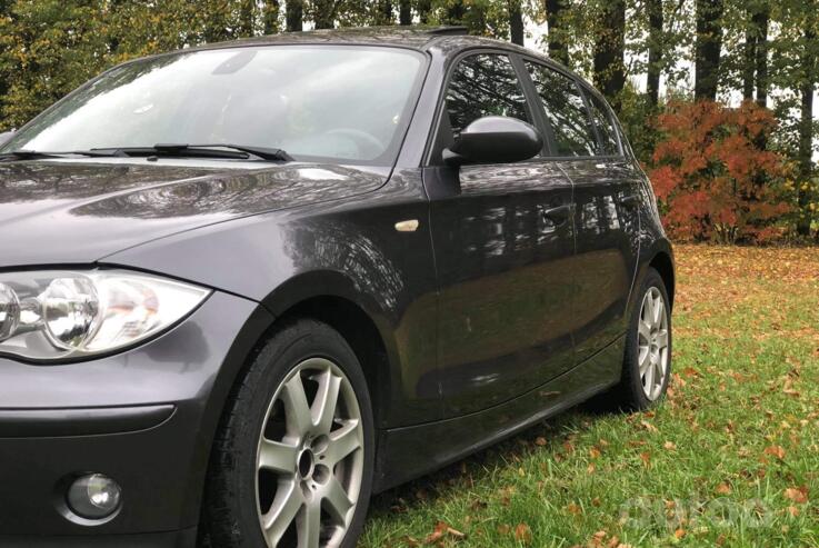 BMW 1 Series E81-E88