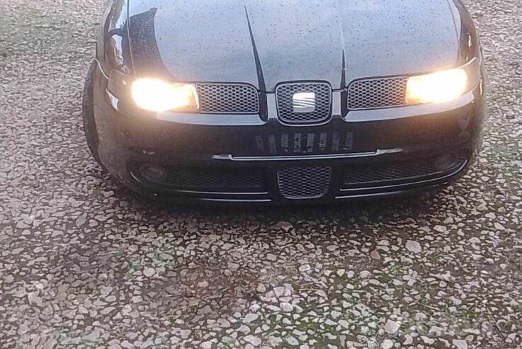 SEAT Leon 1 generation Hatchback