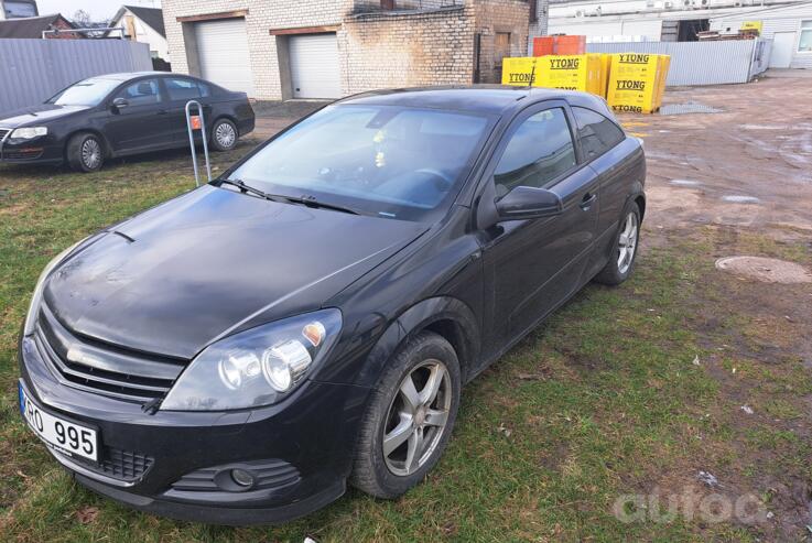 Opel Astra H Hatchback