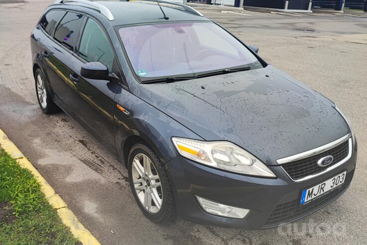 Ford Mondeo 4 generation wagon