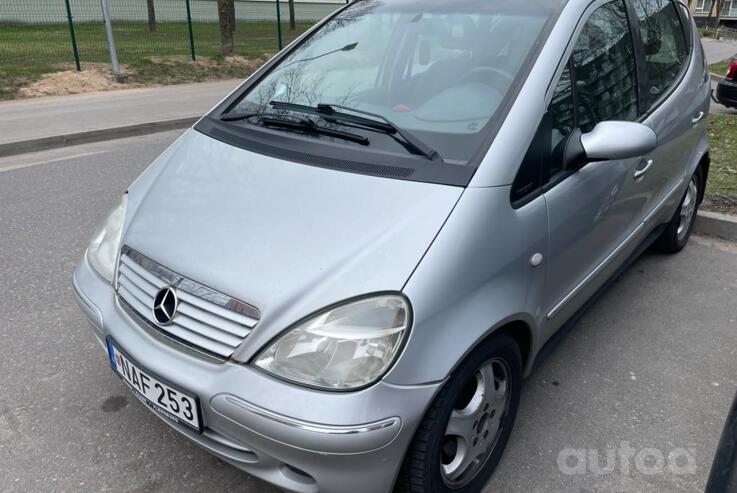 Mercedes-Benz A-Class W168/V168 [restyling] Hatchback 5-doors