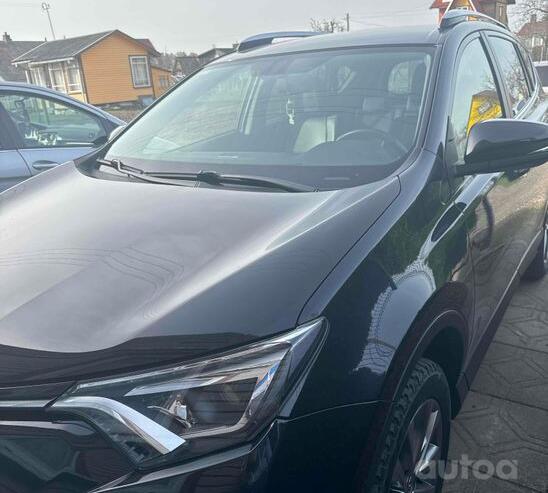 Toyota RAV 4 4 generation (XA40) [restyling]