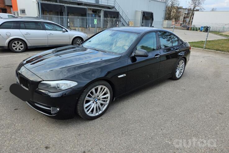 BMW 5 Series F07/F10/F11 Sedan