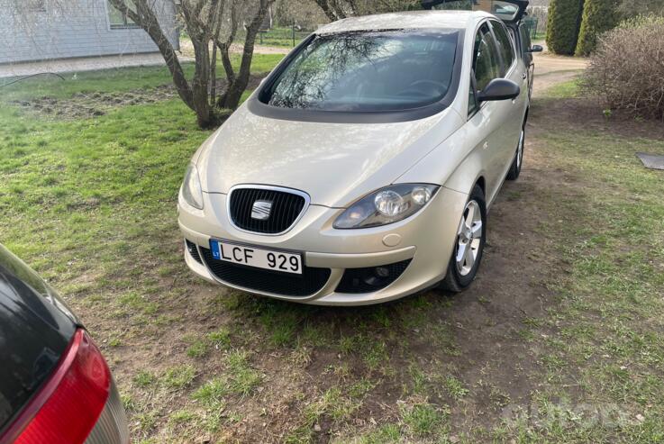 SEAT Toledo 3 generation Hatchback